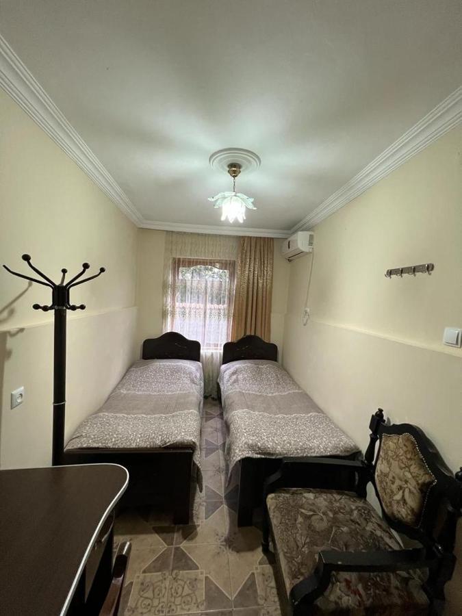 Linda Guest House Batumi Ngoại thất bức ảnh